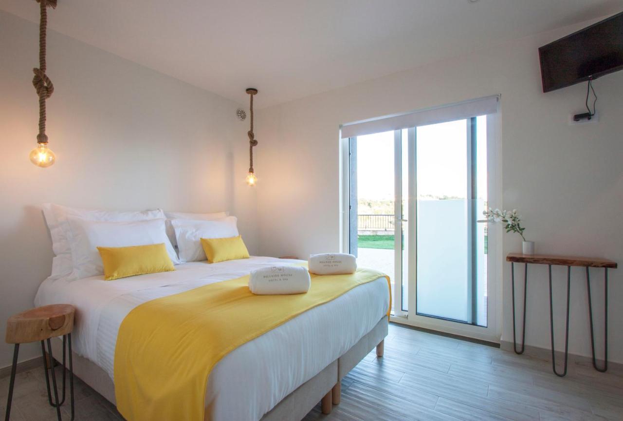 Hillside House Suites & Spa Фош-ду-Арелью Экстерьер фото