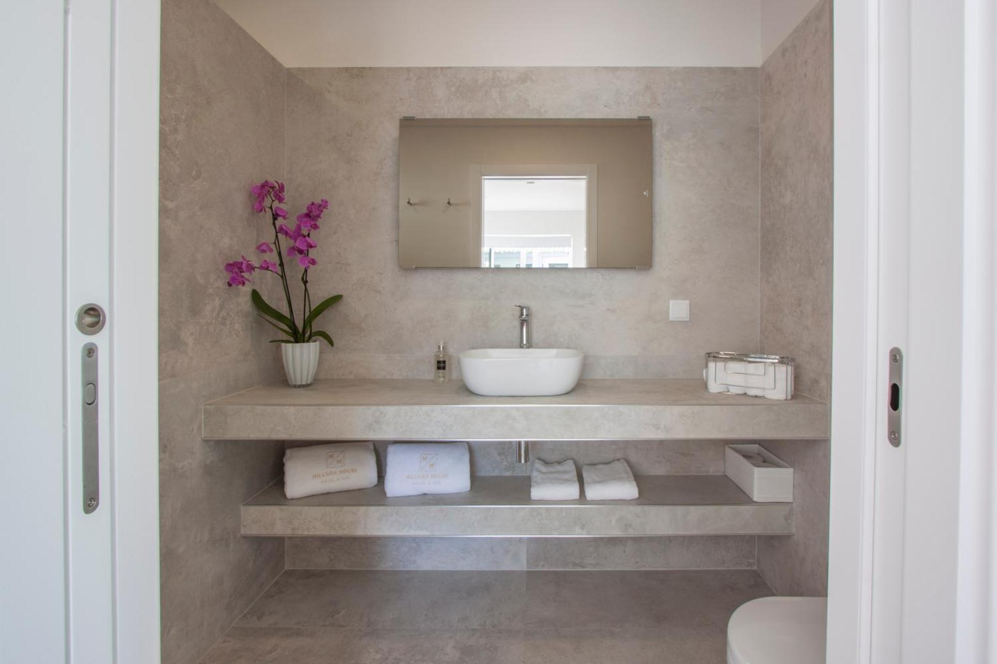 Hillside House Suites & Spa Фош-ду-Арелью Экстерьер фото
