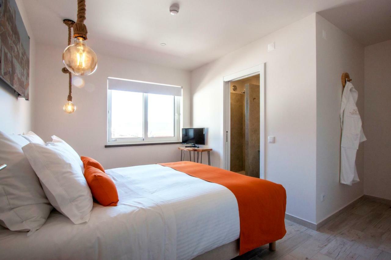 Hillside House Suites & Spa Фош-ду-Арелью Экстерьер фото