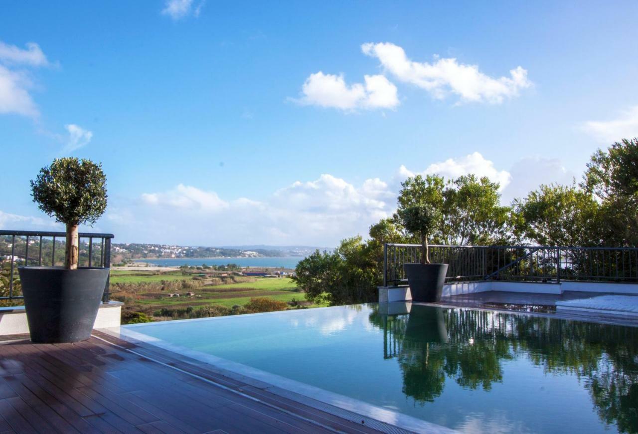 Hillside House Suites & Spa Фош-ду-Арелью Экстерьер фото