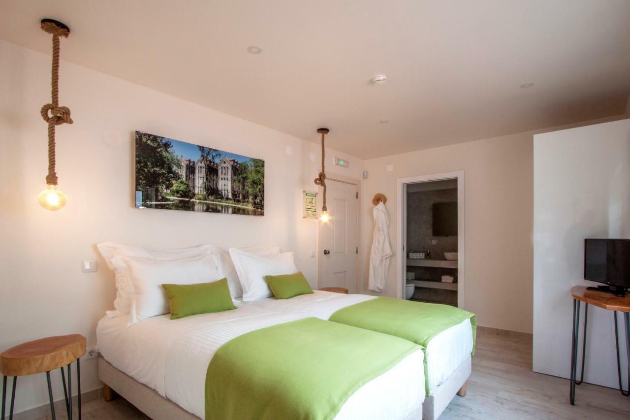 Hillside House Suites & Spa Фош-ду-Арелью Экстерьер фото